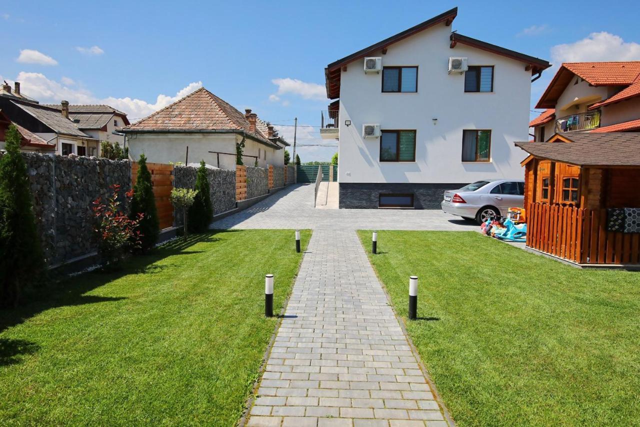 Casa Sorriso Hotel Turda Bagian luar foto