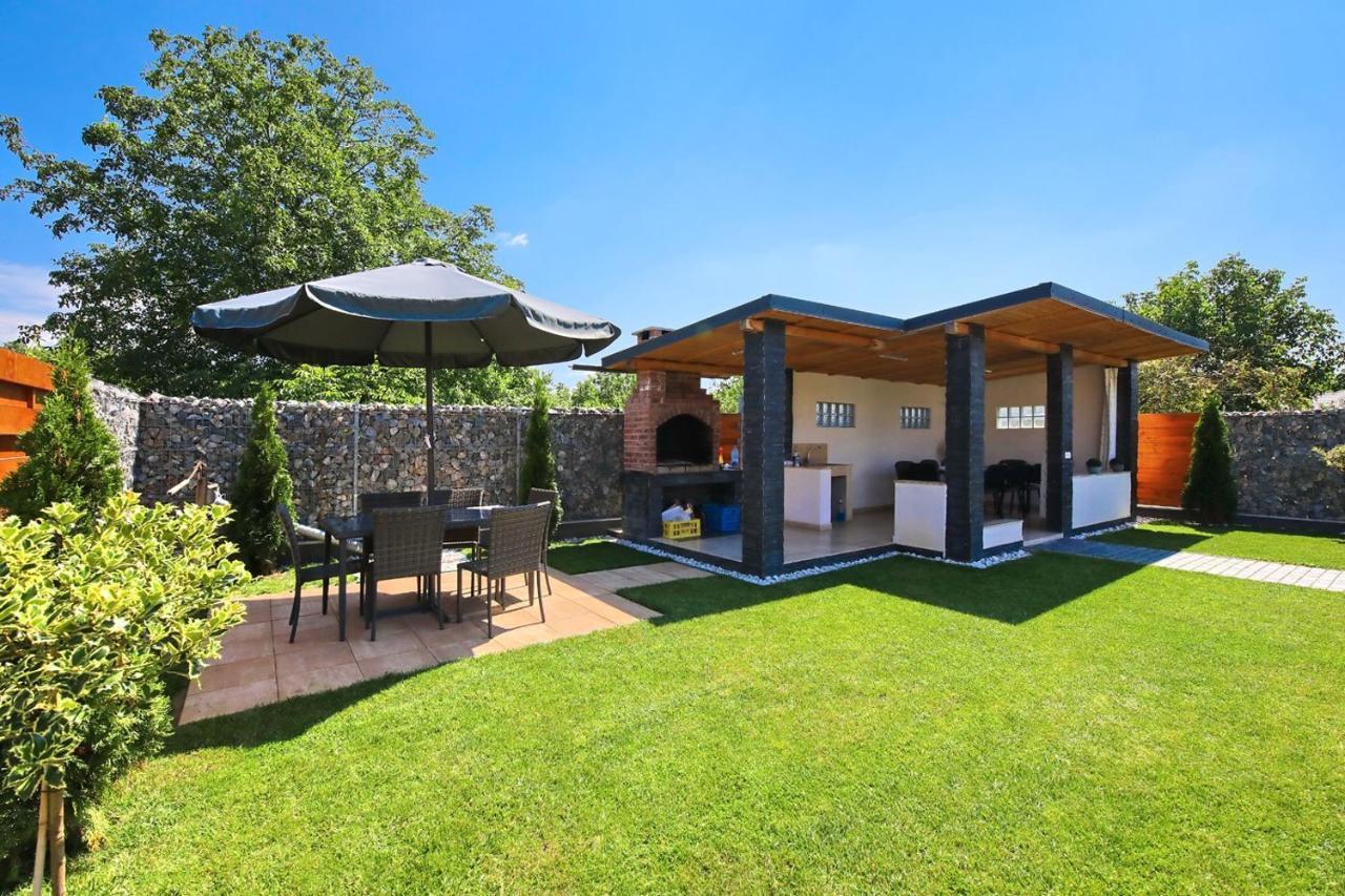 Casa Sorriso Hotel Turda Bagian luar foto
