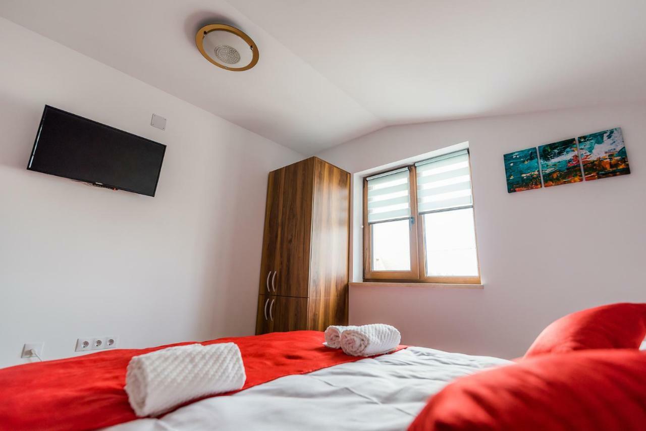 Casa Sorriso Hotel Turda Bagian luar foto