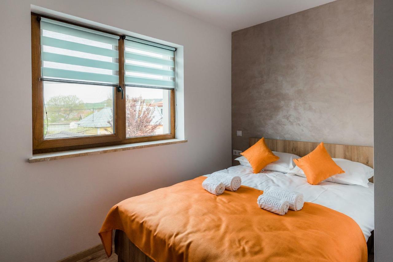 Casa Sorriso Hotel Turda Bagian luar foto